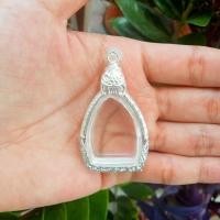 ราคา กรอบพระ กรอบพระเงินผสม | ใส่เจ้าสัว | กว้าง2.5*สูง3.3cm(ขนาดจอกระจก) (21400992603)