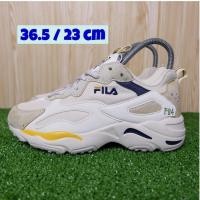 ราคา ของแท้มือ2Fila Ray Tracer สภาพสวย ใหม่มากเหมือนมือ1 รองเท้าผ้าใบฟีล่าเรย์ สีครีมน่ารัก รองเท้าผ้าใบผู้หญิง (19750868063)