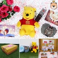 ราคา เซ็ตเซอรไพรส์ หมีพูห์ Size 6.5 นิ้ว+นาฬิกาข้อมือสวยหรู+ลิปสติก เม็ดโฟมคละสีเต็มกล่อง ของขวัญเซอร์ไพรส์แฟน (2586444114)