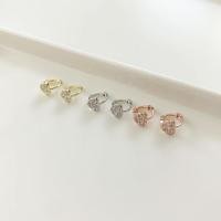 ราคา ลด 15% ใส่โค้ด POFDFUOIWE A.piece ต่างหูเงินแท้ [all silver 925] crystal heart one-touch (20) (4141096522)