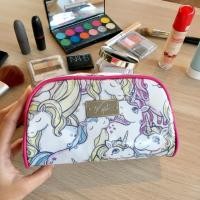 ราคา Cosmetic Bag กระเป๋าเครื่องสำอางค์ผ้าเคลือบกันน้ำ ลายPony และลาย กระต่ายPastel Rabbit (963607441)