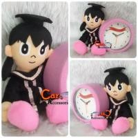 ราคา ลิขสิทธิ์แท้ 100% พร้อมส่ง! ตุ๊กตาชิซูกะรับปริญญาพร้อมนาฬิกาตั้งโต๊ะ (626775956)