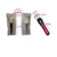 ราคา ป้ายไทย MAC Red Travel 175SE Brush (11455057920)