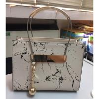 ราคา ขายกระเป๋า Lyn new collection beaton มือ 2 (238083365)