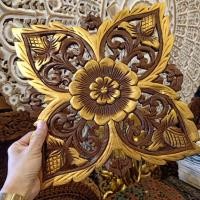 ราคา งานไม้ แกะสลัก งานฝีมือ ไม้สักแท้ แผ่นไม้ฉลุ ขนาด 30 x 30 ซม. ทำสีน้ำตาล+ทอง Teak Wood Carving 30cm. (21640695878)