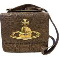 ราคา Vivienne Westwood แท้ (22111405555)