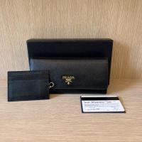 ราคา BU220503715] Prada / Saffiano Flap Long Wallet (18308102519)