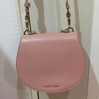 ราคา Charles&Keith ของแท้ (2713980327)