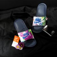 ราคา (พร้อมส่ง) Nike แตะสีกรมลายFLORALของแท้ (1835858150)