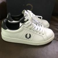 ราคา รองเท้าผ้าใบสีขาว Fred perry ของแท้% (3541732254)