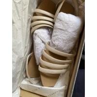 ราคา รองเท้าแตะ รัดส้น Charles&Keith แท้ไม่เคยใส่ใหม่มาก (13974931609)