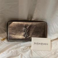 ราคา แท้100% กระเป๋าสตางค์ YSL มือสอง AUTHENTIC SECONDHAND YSL WALLET (4138330453)
