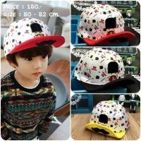 ราคา หมวกแก๊ป ผ้าซาติน ปีกพับได้ ลายทหารอังกฤษ (22874869464)