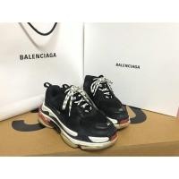 ราคา Balenciaga triple s bred (มือสอง) (5714041208)