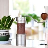 ราคา เครื่องบดกาแฟ 1Zpresso K PLUS Manual Coffee Grinder ฟันบด 48mm K-PLUS KPLUS เครื่องบดมือหมุน เครื่องบดกาแฟ ประกัน 1 ปี (5677086170)