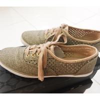 ราคา รองเท้า Keds รุ่น Taylor swift sz.38 (Used) ของแท้ (2211458525)