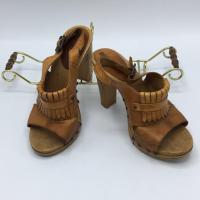 ราคา รองเท้าแฟชั่นสไตล์วินเทจ สินค้ามือสอง (1275520209)