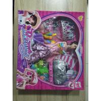 ราคา ส่งต่อ ตุ๊กตาบาร์บี้ หน้าสวย งอแขนได้ แถมชุด 8 ชุด พร้อมเครื่องประดับ ร่ม รองเท้า และกระเป๋า (13175673507)