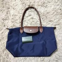 ราคา กระเป๋า longchamp sz.s หูยาว สี navy (5236866468)