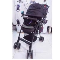 ราคา ✨ส่งฟรี✨ รถเข็นเด็ก Aprica รุ่นใหม่ชนช็อป Karoon Plus High Seat สีเำ สภาพ 85% (5436399791)