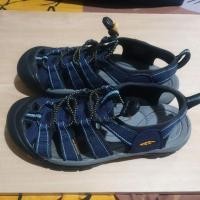 ราคา รองเท้า keen newport มือสอง (4682011245)