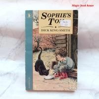 ราคา SOPHIE'S TOM; DICK KING-SMITH : หนังสือ chapter book ภาษาอังกฤษ (มือสอง) ปกอ่อน ขนาด กลาง สภาพ ดี (22641656573)