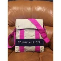 ราคา กระเป๋าสะพายข้าง TOMMY มือสอง (7964884119)