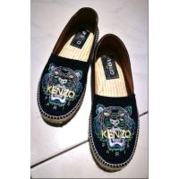 ราคา LIKE NEW Kenzo, The Tiger espadrilles สีน้ำเงินเข้ม Size 39 (26 cm.) (455586761)