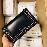 ราคา กระเป๋า Charles & Keith หน้าโซ่ ลูกค้าใหม่รับส่วนลด code NEWAOMS0006 (4904058080)