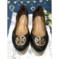 ราคา รองเท้าส้นเตี้ย Tory Burch แท้ 100% สีดำ (11630583502)