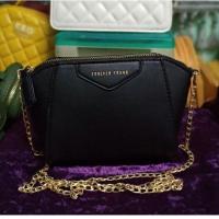 ราคา กระเป๋าสะพายสายโซ่สีดำ (6578214579)