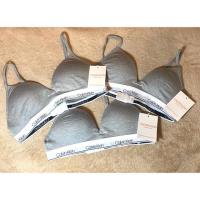 ราคา เสื้อใน Calvin Klein Seam Free Hybrid Bra (มีฟองน้ำคะ) ของแท้ (5636027162)