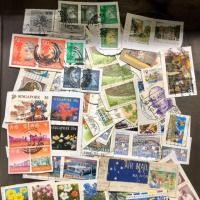 ราคา แสตมป์เก่าต่างประเทศมีประทับตรา คละประเทศ จำนวน 100 ดวง (4220931750)