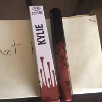 ราคา LIP KYLIE ของแท้ (191432038)