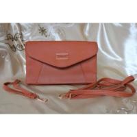 ราคา กระเป๋าสะพาย FOREVER YOUNG (875521673)