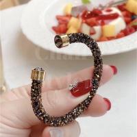 ราคา กำไล Swarovski รุ่น Crystaldust cuff (16669209476)