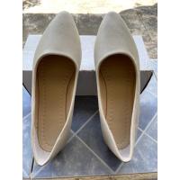 ราคา รองเท้าคัทชู สีครีมขาว (9096955028)