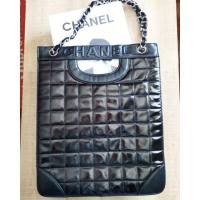 ราคา CHANEL​ CHOCOLATE​ BAR​ SHOPPING​ TOTE​ BAG Black Patent And​ Lambskin​ Leather (15201489996)