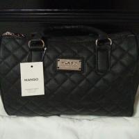 ราคา กระเป๋าสะพาย MNG สีดำ (3618508276)