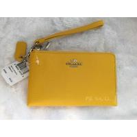 ราคา กระเป๋าคล้องมือ 2 ซิป ไซส์ S Coach 53090 (15158443)