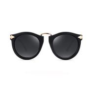 ราคา GAMT Retro Fashion Polarize Sunglasses for Women Black-Black (118981064)