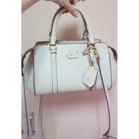 ราคา กระเป๋า lyn แท้ (677908554)