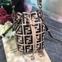 ราคา ! FENDI GIFT BAG COSMETICS (2341959928)