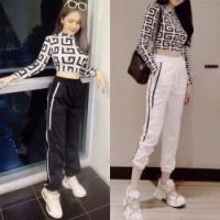 ราคา Set 2 ชิ้นเสื้อครอปแขนยาว+กางเกงวอร์มขายาว ชุดเซ็ตเท่ๆ ชุดเที่ยวสวยๆ เสื้อครอป กางเกงขายาว 9880 (5017008977)