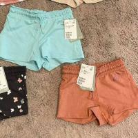 ราคา (used) H&M trousers กางเกงขาสั้นเด็ก มือสอง สภาพดี ไม่มีตำหนิ ผ้า cotton Size.98(2-3ขวบ) (23022319541)