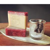 ราคา สบู่นมสดหน้าแดงครั่งกลิ่นแซนดัลวูด Wuabi Red Jelly Alum Sandalwood Milk ปริมาณ 90 g. (9066768725)