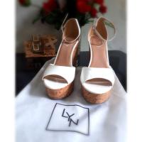 ราคา รองเท้าส้นสูง LYN (1553011996)