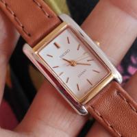 ราคา นาฬิกาญี่ปุ่นมือสอง นาฬิกาผู้หญิง Vintage Seiko tank watch ระบบ quartz เรียบหรู (23220233099)