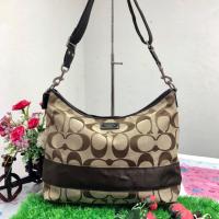 ราคา กระเป๋าสะพายข้าง Coach มือสอง แท้ % ส่งฟรี Ems (1186174939)