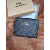 ราคา กระเป๋าสตางค์ Coach ใบสั้นซิปรอบ (15638104725)